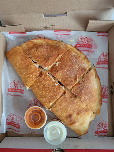 Photo of Mr. Calzone Regent - 855 Regent Ave W Unit 400, Winnipeg, MB R2C 0R1