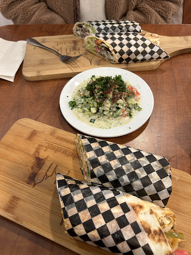 Photo of Kings Restaurant Middle Eastern Cuisine - 1517 Gateway Rd, Winnipeg, MB R2G 3L4