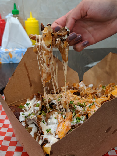 Photo of Lamar Donair & Burgers - 17-160 Meadowood Dr, Winnipeg, MB R2M 5L6