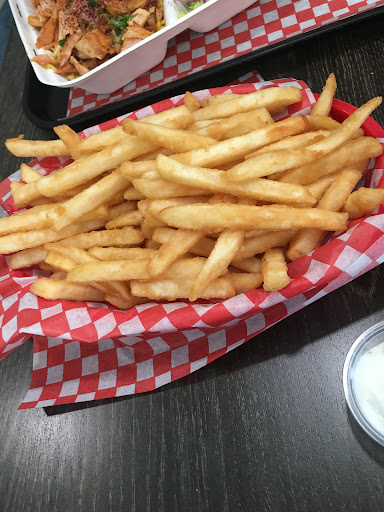 Photo of Lamar Donair & Burgers - 17-160 Meadowood Dr, Winnipeg, MB R2M 5L6