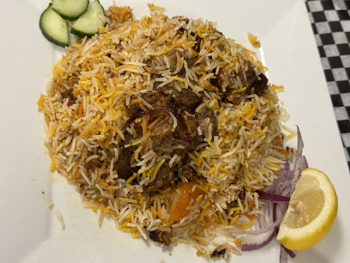 Photo of Aladin's Pizzeria & Shawarma Place - 912 Portage Ave #103, Winnipeg, MB R3G 0P5