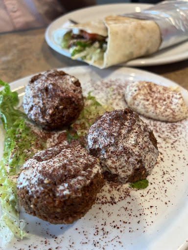 Photo of Ashur restaurant inc - 584 Pembina Hwy #19, Winnipeg, MB R3M 3X7