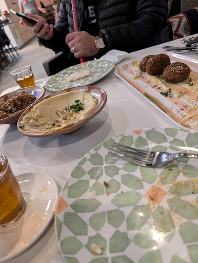 Photo of Al Basha Restaurant & Cafe - 1566 Pembina Hwy, Winnipeg, MB R3T 2E9