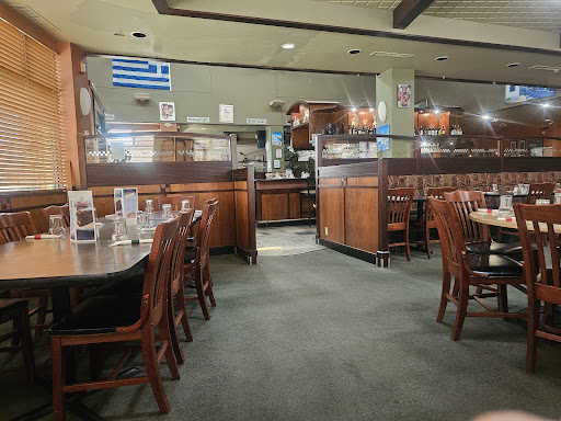 Photo of Milos Grill - 120 Felaber Rd, Hinton, AB T7V 1Z8