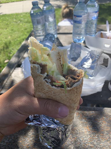 Photo of Mountain Donair - 114 Park St #1, Hinton, AB T7V 2B1