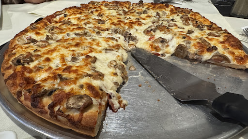 Photo of Gus' Pizza Place - 346 Hardisty Ave, Hinton, AB T7V 1E8