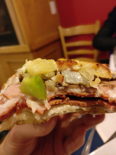 Photo of Gus' Pizza Place - 346 Hardisty Ave, Hinton, AB T7V 1E8