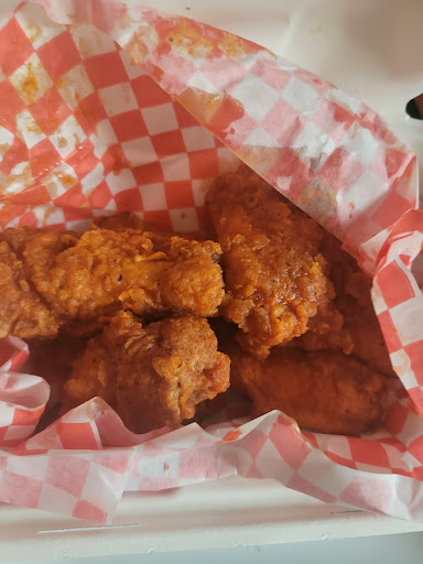 Photo of Noni’s Pizza , wings and shawarma - 300 Main St, Woodstock, ON N4S 1T3