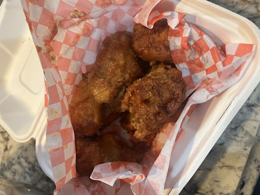 Photo of Noni’s Pizza , wings and shawarma - 300 Main St, Woodstock, ON N4S 1T3