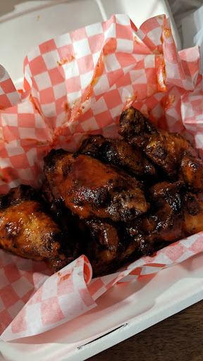 Photo of Noni’s Pizza , wings and shawarma - 300 Main St, Woodstock, ON N4S 1T3