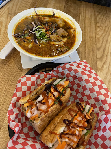 Photo of Yew Street Food Hall - 107 Yew St #1, Kamloops, BC V2B 4A1