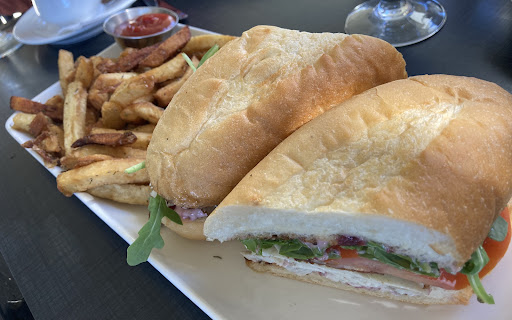 Photo of Masa's Grill at The Harvest Golf Club - 2725 K. L. O. Rd, Kelowna, BC V1W 4S1