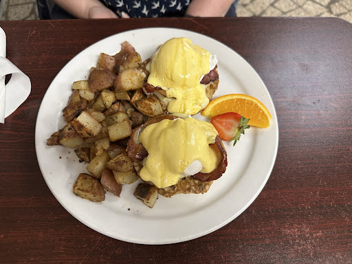 Photo of The Hungry Pug Cafe - 204 2nd St S, Kenora, ON P9N 1G3