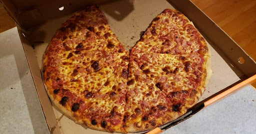 Photo of Pizza Pizza - 414 Princess St, Kingston, ON K7L 1B8