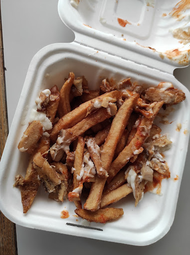 Photo of Shawarma Hub - 200 University Ave W, Waterloo, ON N2L 0A4