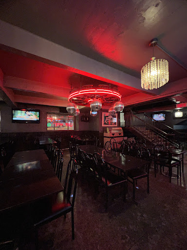 Photo of Beyrouth Cité - 580 Grande Allée E, Québec, QC G1R 2K1