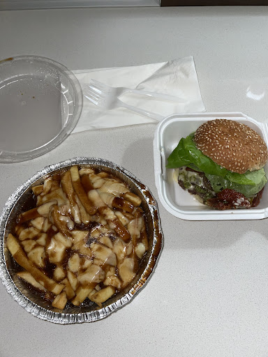 Photo of Pause V St-Jean - 655 Rue Saint-Jean, Québec, QC G1R 1P7