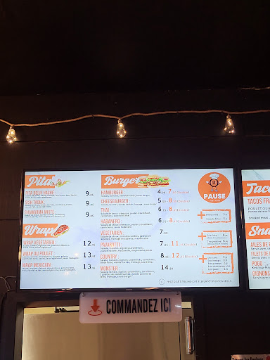 Photo of Pause V St-Jean - 655 Rue Saint-Jean, Québec, QC G1R 1P7