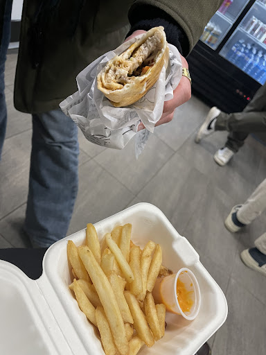 Photo of Paris Tacos - 52 Côte du Palais, Québec, QC G1R 4H8