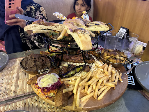 Photo of BISTRO SAM 716 TURKISH GRILL HALAL TOURISTIQUE - 4250 1re Av., Québec, QC G1H 3H3