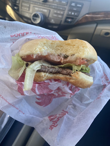 Photo of Wendy's - 976 Av. Saint-Charles, Vaudreuil-Dorion, QC J7V 4R6