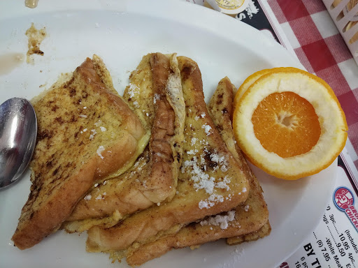 Photo of Mealtime Express - 421 Sandwich St S, Amherstburg, ON N9V 3K8