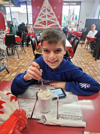 Photo of Mealtime Express - 421 Sandwich St S, Amherstburg, ON N9V 3K8