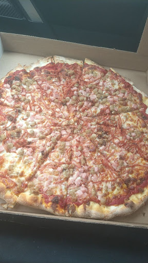 Photo of Arcata Pizzeria - 3021 Dougall Ave, Windsor, ON N9E 1S3