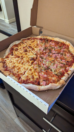 Photo of Arcata Pizzeria - 3021 Dougall Ave, Windsor, ON N9E 1S3