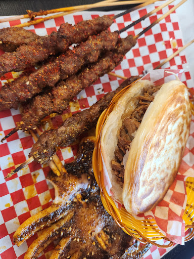 Photo of Perfect Meat Bowl (Windsor) 一碗水煮肉片 温莎店 - 2075 Wyandotte St W, Windsor, ON N9B 1J8