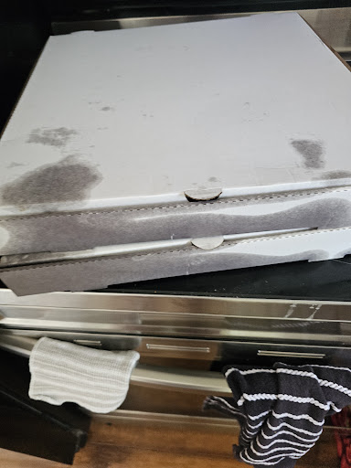 Photo of Sammy's pizza - 2999 Tecumseh Rd E, Windsor, ON N8W 1G6