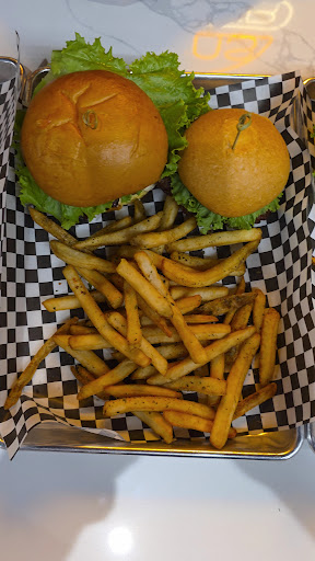 Photo of Allons Burger | Laval - Cure Labelle - 1205 Bd du Curé-Labelle, Laval, QC H7V 2V8