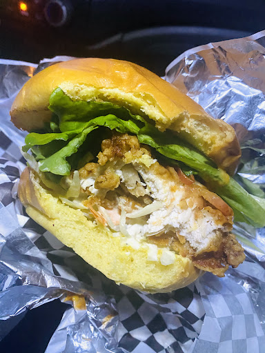 Photo of Allons Burger | Laval - Cure Labelle - 1205 Bd du Curé-Labelle, Laval, QC H7V 2V8