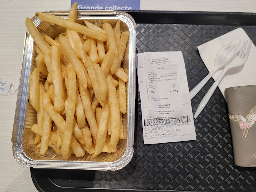 Photo of Restaurant Basha - 1600 Boul. le Corbusier local 5F, Laval, QC H7S 1Y9
