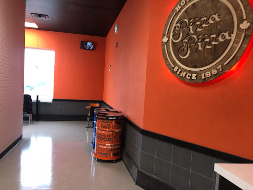 Photo of Pizza Pizza - 304 Erie St S, Leamington, ON N8H 3C5