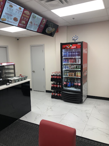 Photo of Diamond Pizza & Donair - 805 Daniels Way SW, Edmonton, AB T6W 1A7