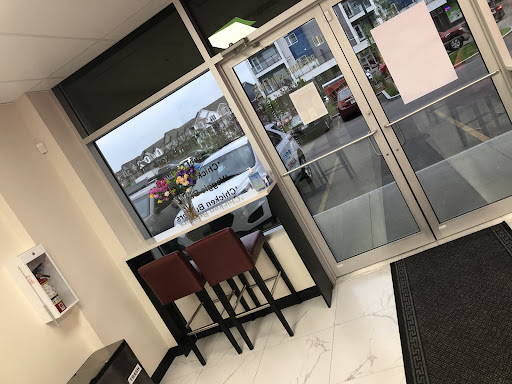 Photo of Diamond Pizza & Donair - 805 Daniels Way SW, Edmonton, AB T6W 1A7