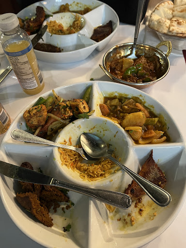 Photo of Royal Tandori Quebec city( halal) - 1746 1re Av., Québec, QC G1L 3L7