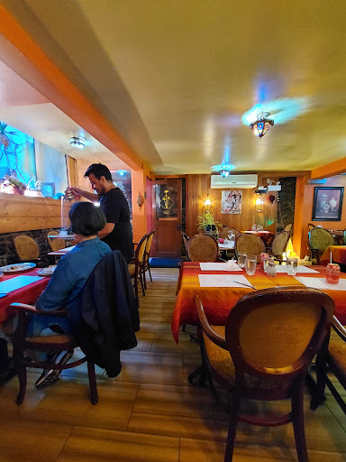 Photo of Un thé au Sahara - 7 1/2 Rue Sainte-Ursule, Québec, QC G1R 4C7