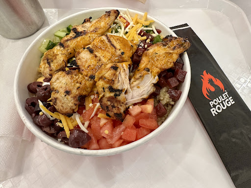 Photo of Poulet Rouge - 2450 Boul Laurier Entrée 4, Québec, QC G1V 2L1