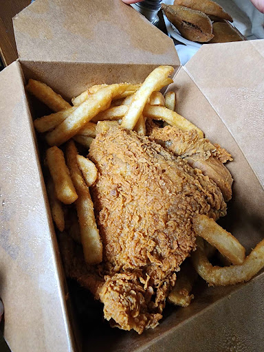 Photo of Zinger Chick Listowel - 154 Main St W, Listowel, ON N4W 1A1
