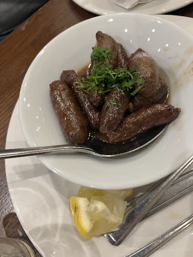 Photo of Maroush - 38 Beauchamp Pl, London SW3 1NU, UK