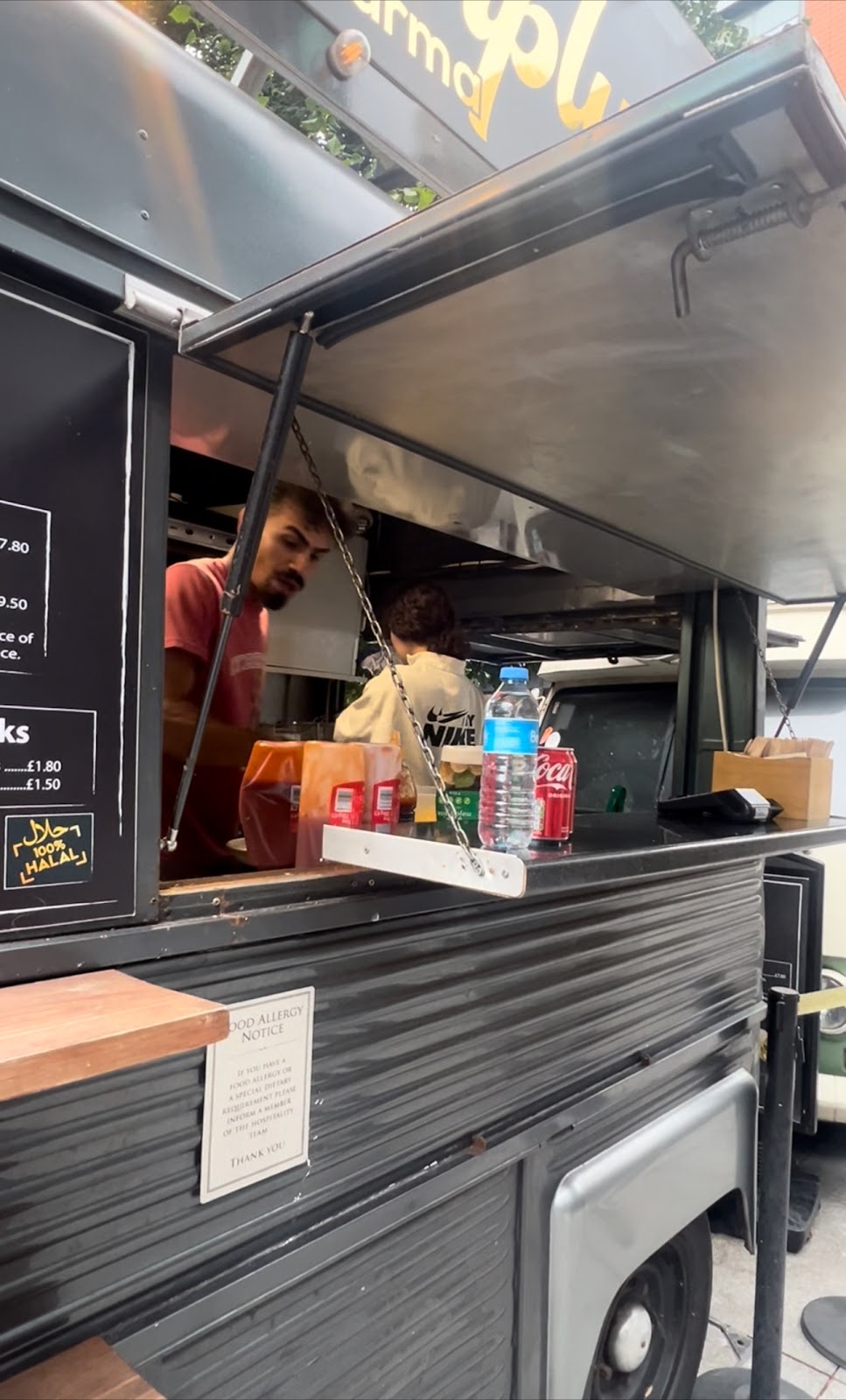 Photo of Simply SHAWARMA - 10 N Wharf Rd, London W2 1AF, UK
