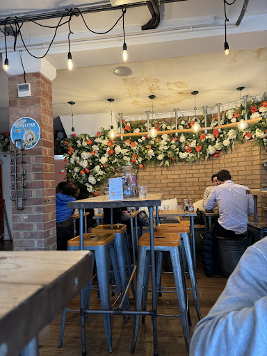 Photo of Bean & Hop - 424-426 Garratt Ln, London SW18 4HN, UK