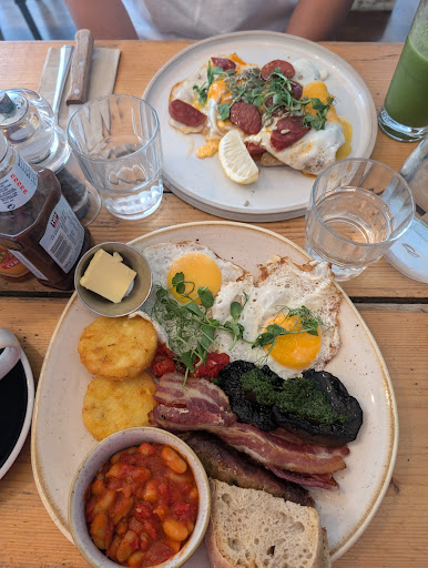 Photo of Bean & Hop - 424-426 Garratt Ln, London SW18 4HN, UK
