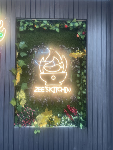 Photo of Zee's Kitchin - 660 Garratt Ln, London SW17 0NP, UK