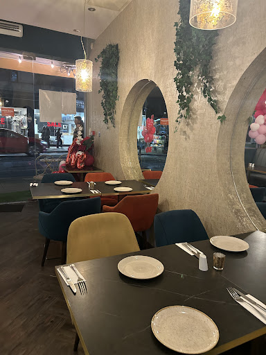 Photo of Libano Restaurant Balham - 76 Balham High Rd, London SW12 9AG, UK