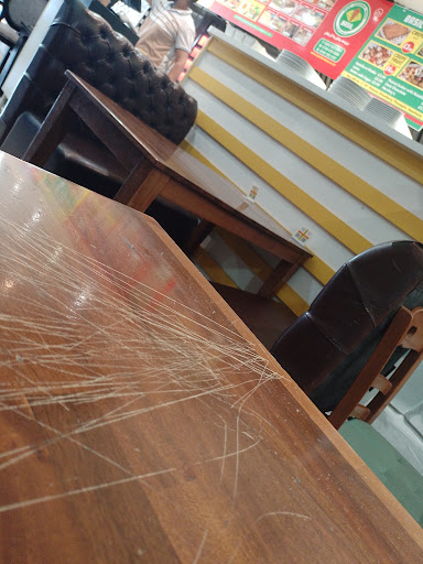 Photo of Basil Broasted بروستد وشاورما الريحان - 222 Kilburn High Rd, London NW6 4JP, UK