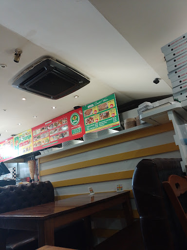Photo of Basil Broasted بروستد وشاورما الريحان - 222 Kilburn High Rd, London NW6 4JP, UK