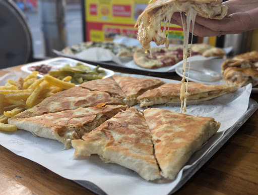 Photo of Basil Broasted بروستد وشاورما الريحان - 222 Kilburn High Rd, London NW6 4JP, UK